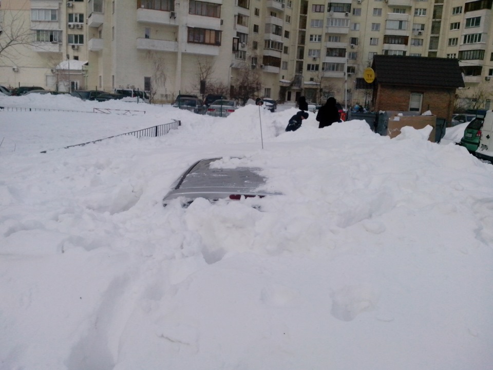Три місяці зими, четвертий у подарунок… 4