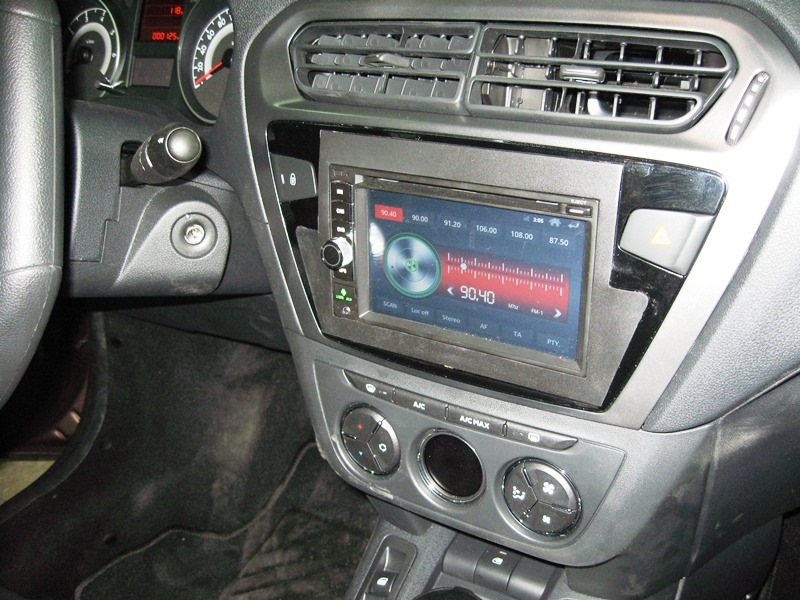 Шукаю рамку під 2-din магнітолу. 2