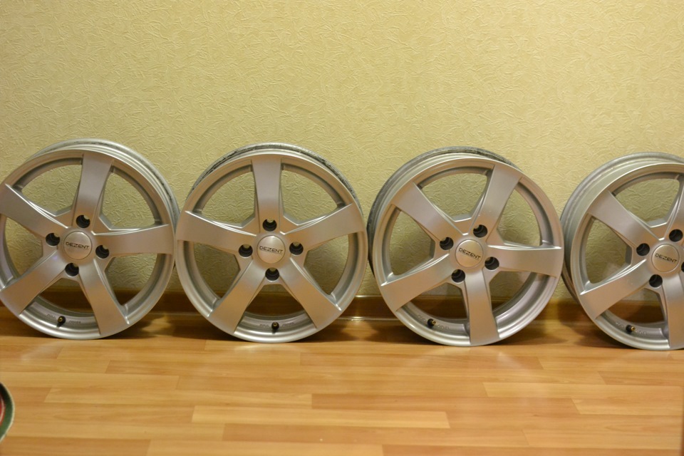 Диски Dezent RE 15 2
