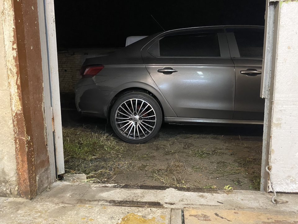 Диски на літо R17 ET35 7J 2