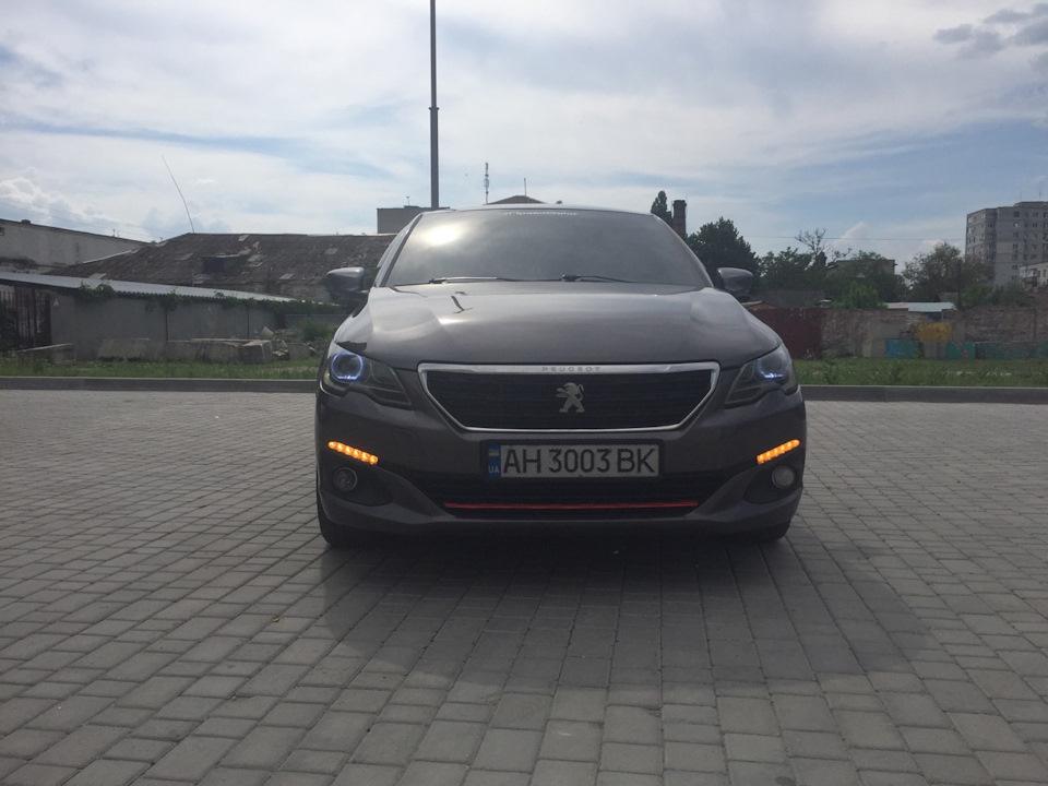 Про все небагато. 2