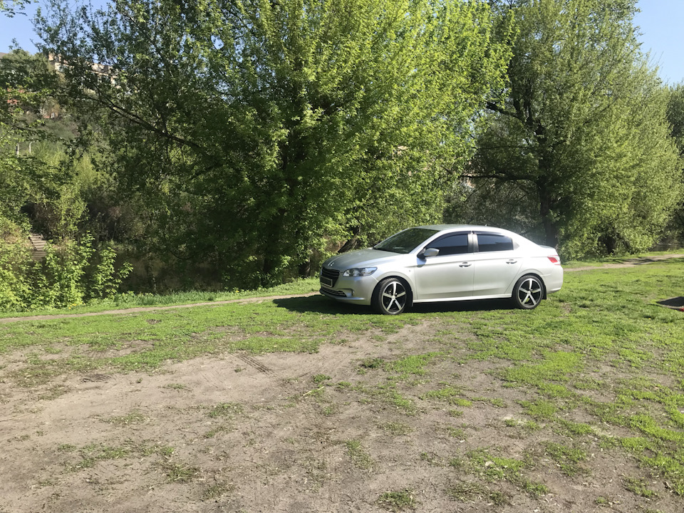 Травневі 5
