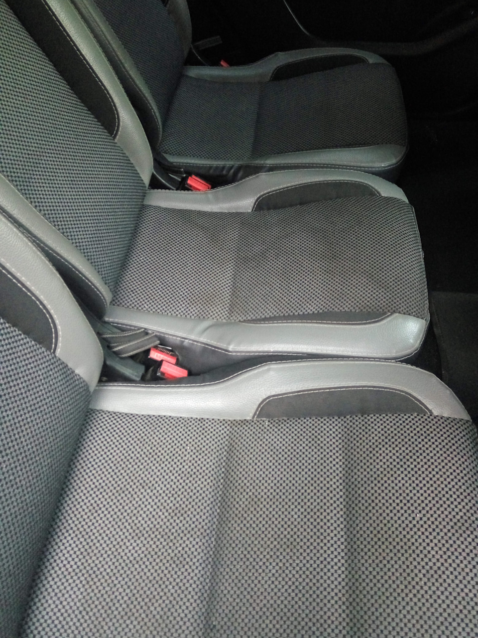 Чистка салону 1