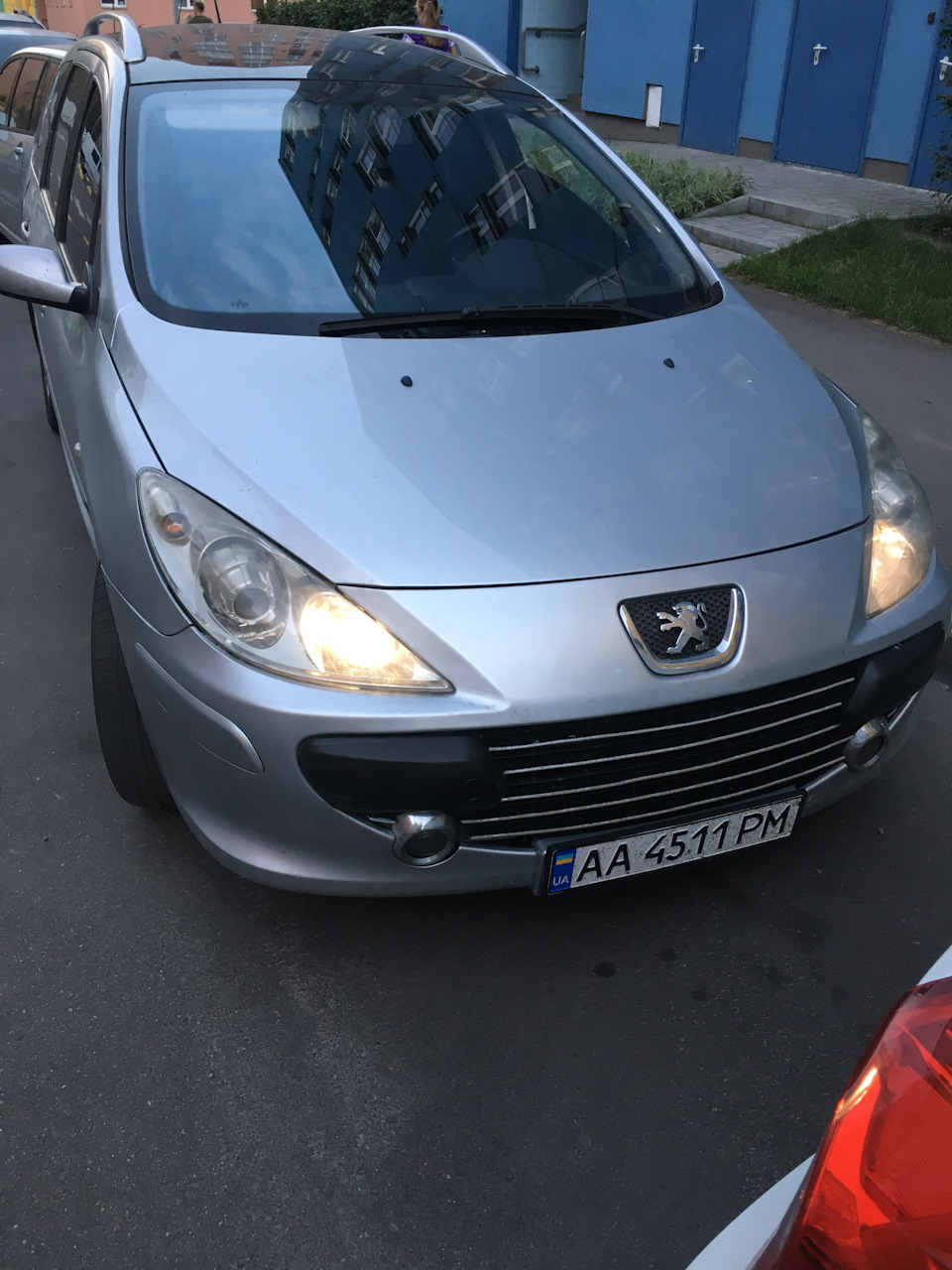Габаритні LED лампи + ксенон 1