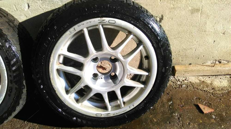 Питання OZ F1 Racing 4/108 R15 et28 J7 для Peugeot 307 2