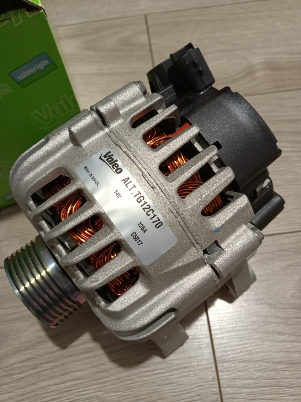 ✅ Новий генератор Valeo 14v 125A 1