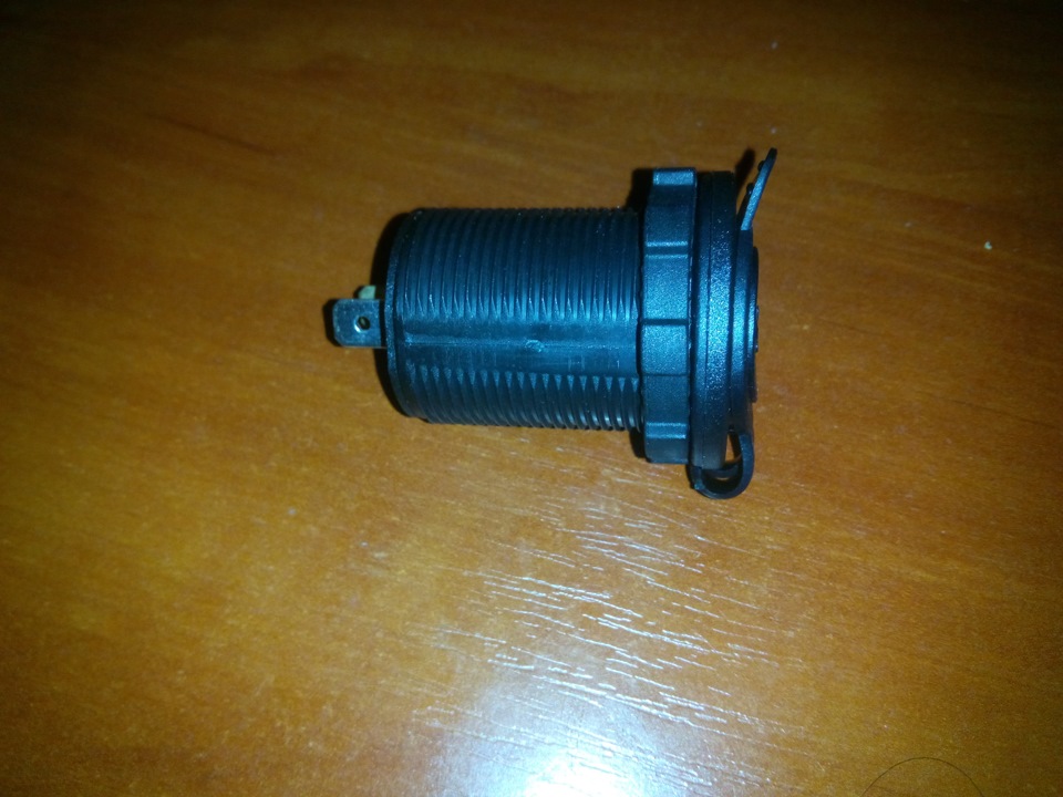USB заряджання замість прикурювача ... 1