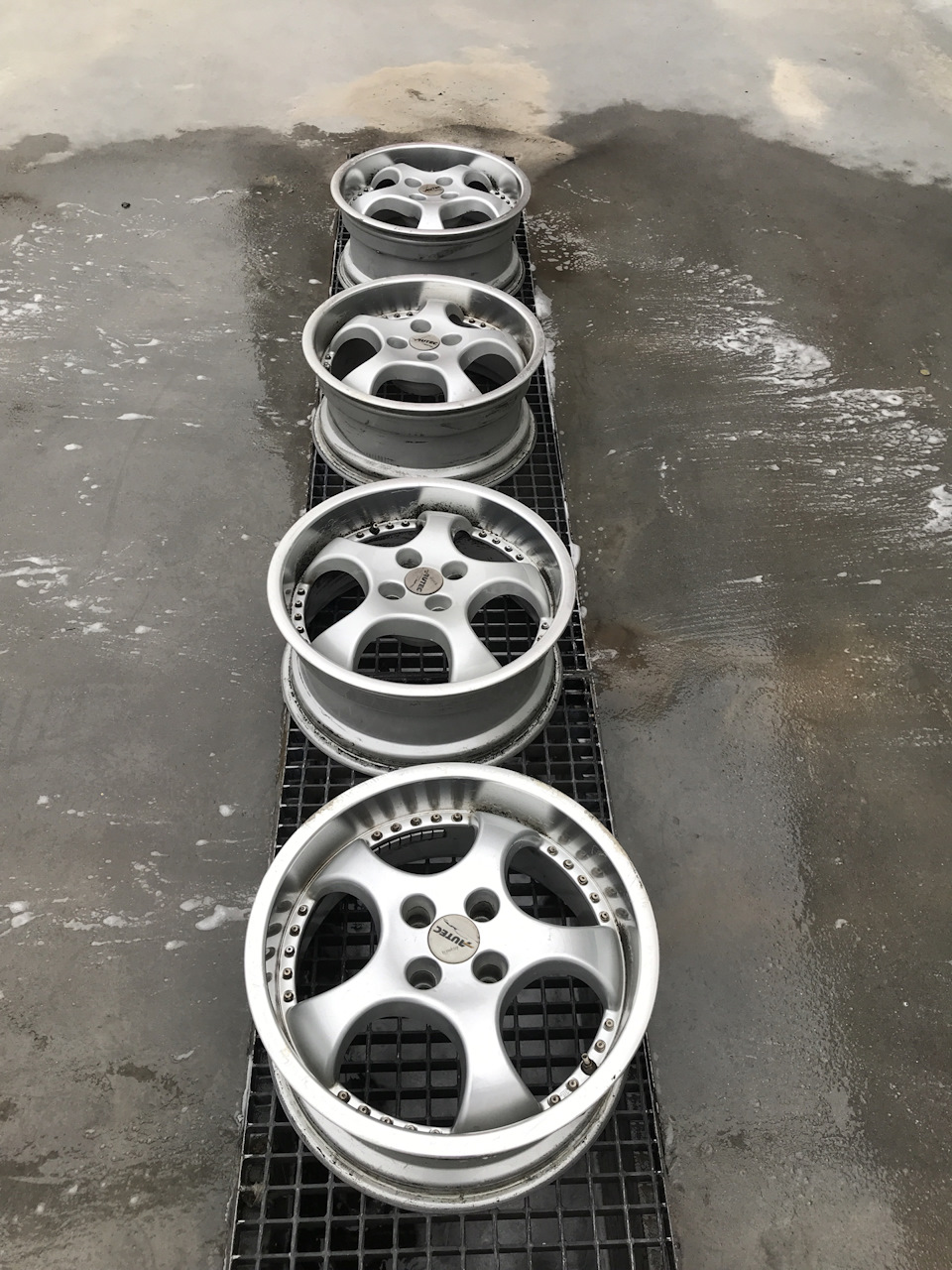 Диски r17 et 18 j7.5 co65.1 4