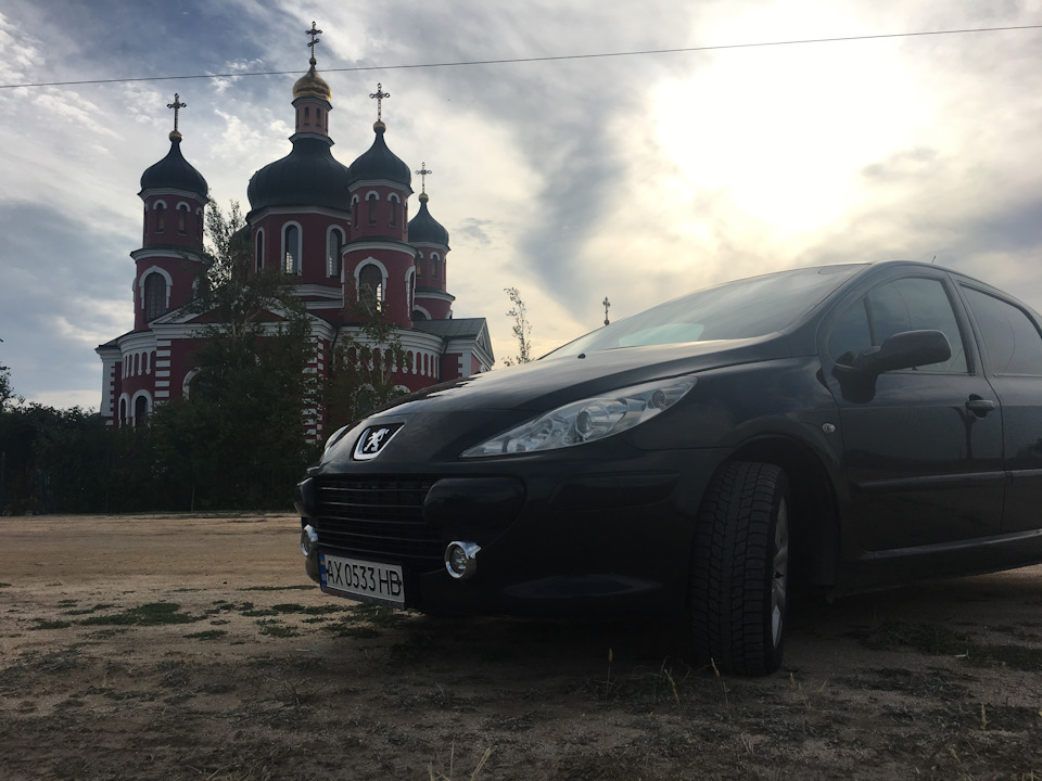 Верхня опора не витримала удару 1