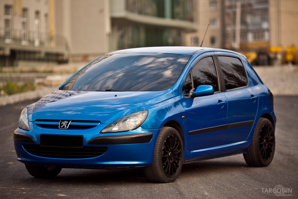 Peugeot 307 з Парижа з любов'ю 1