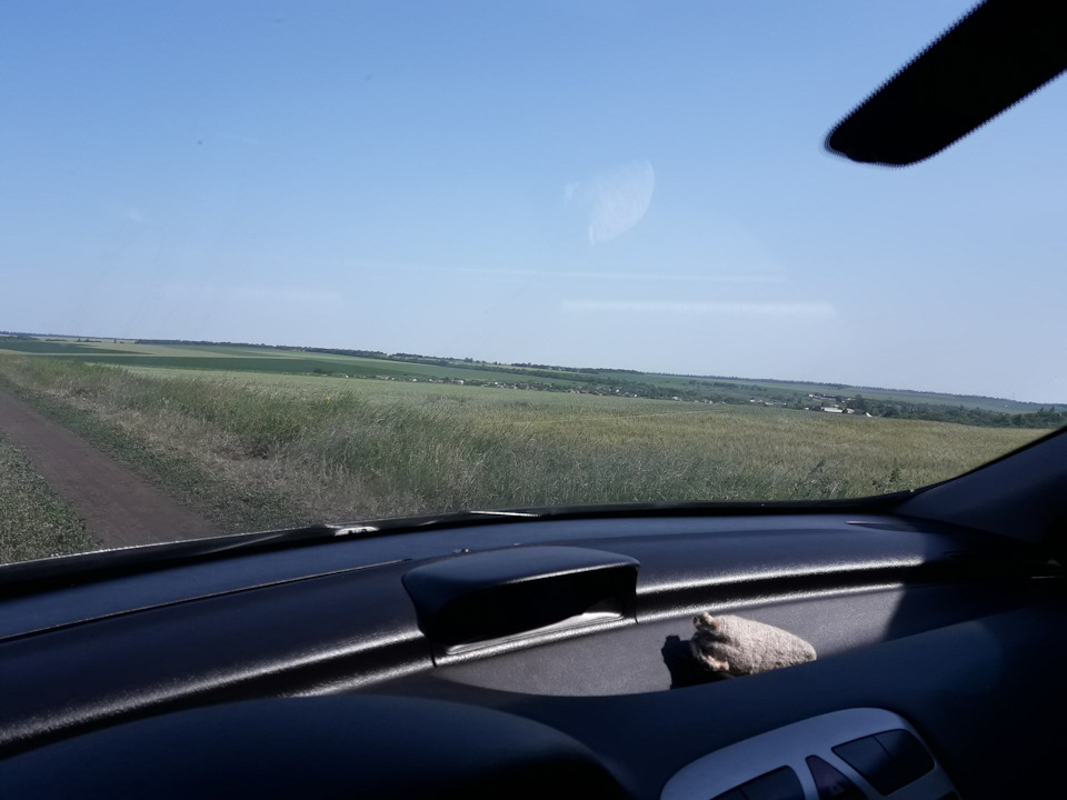 16.06.2018 Ремонт підлокітника, виїзд до села 100 км. Іде 5й місяць володіння їхньою Величністю. 1