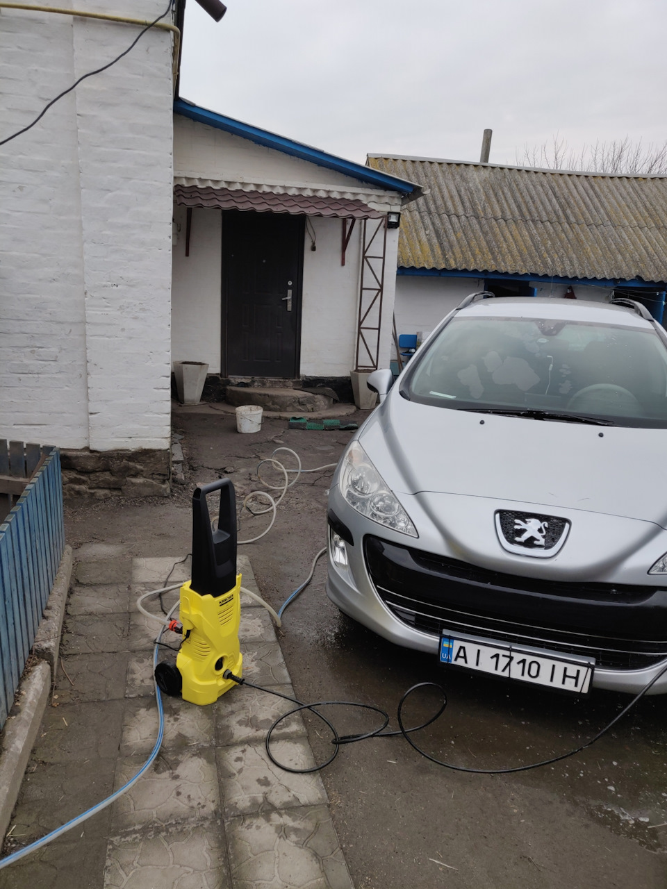 Моніка. Пробуємо Karcher Car K2 5
