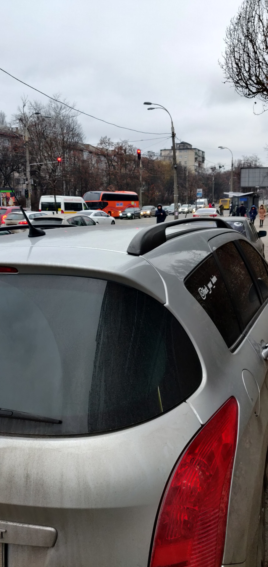 Опори багажника та шайби Решено 2