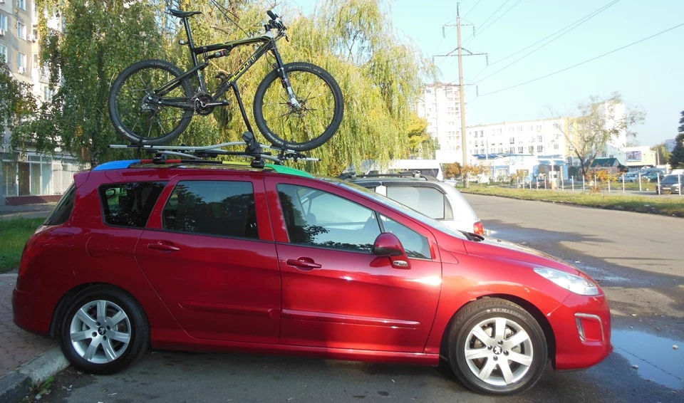 ВЕЛОСИПЕДИ на даху :) THULE