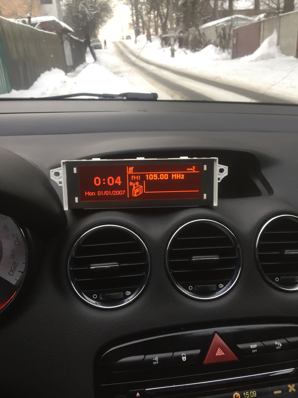 Дисплей Type C Aux, Bluetooth 4