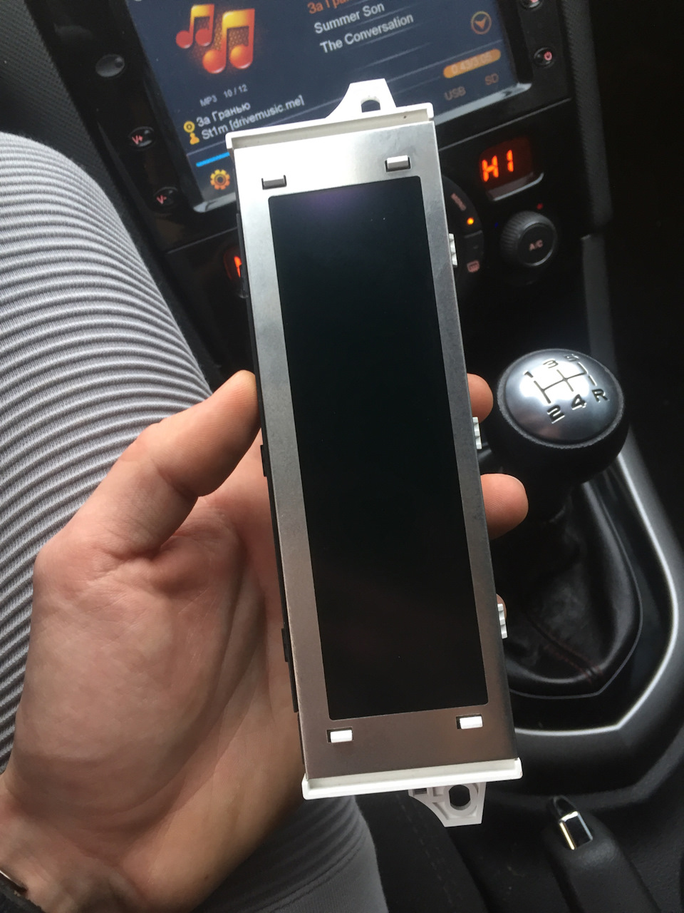 Дисплей Type C Aux, Bluetooth 2