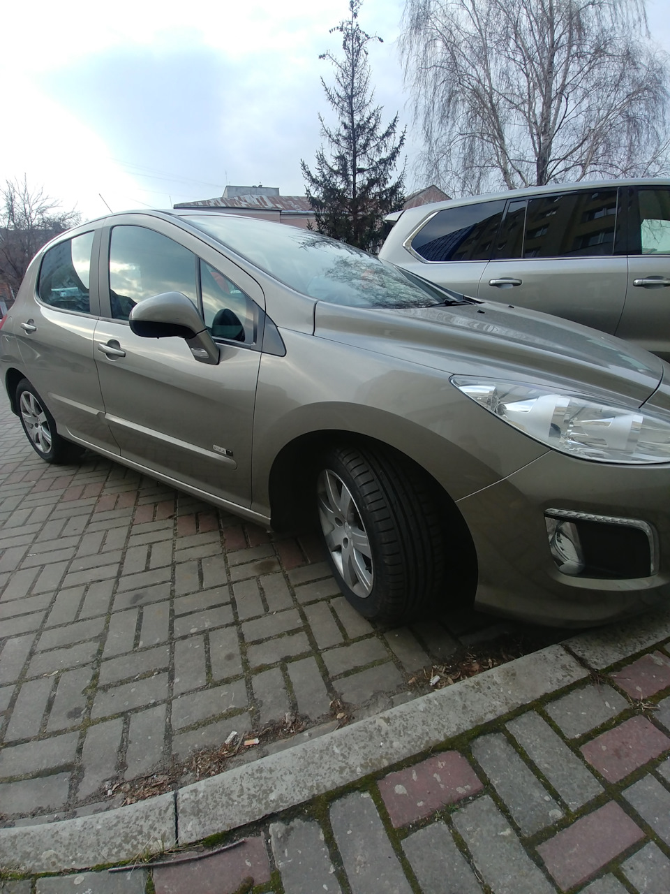 Нова гума Nokian HAKKA BLUE 2 205/55 R16 94V І борошна вибору)) 4