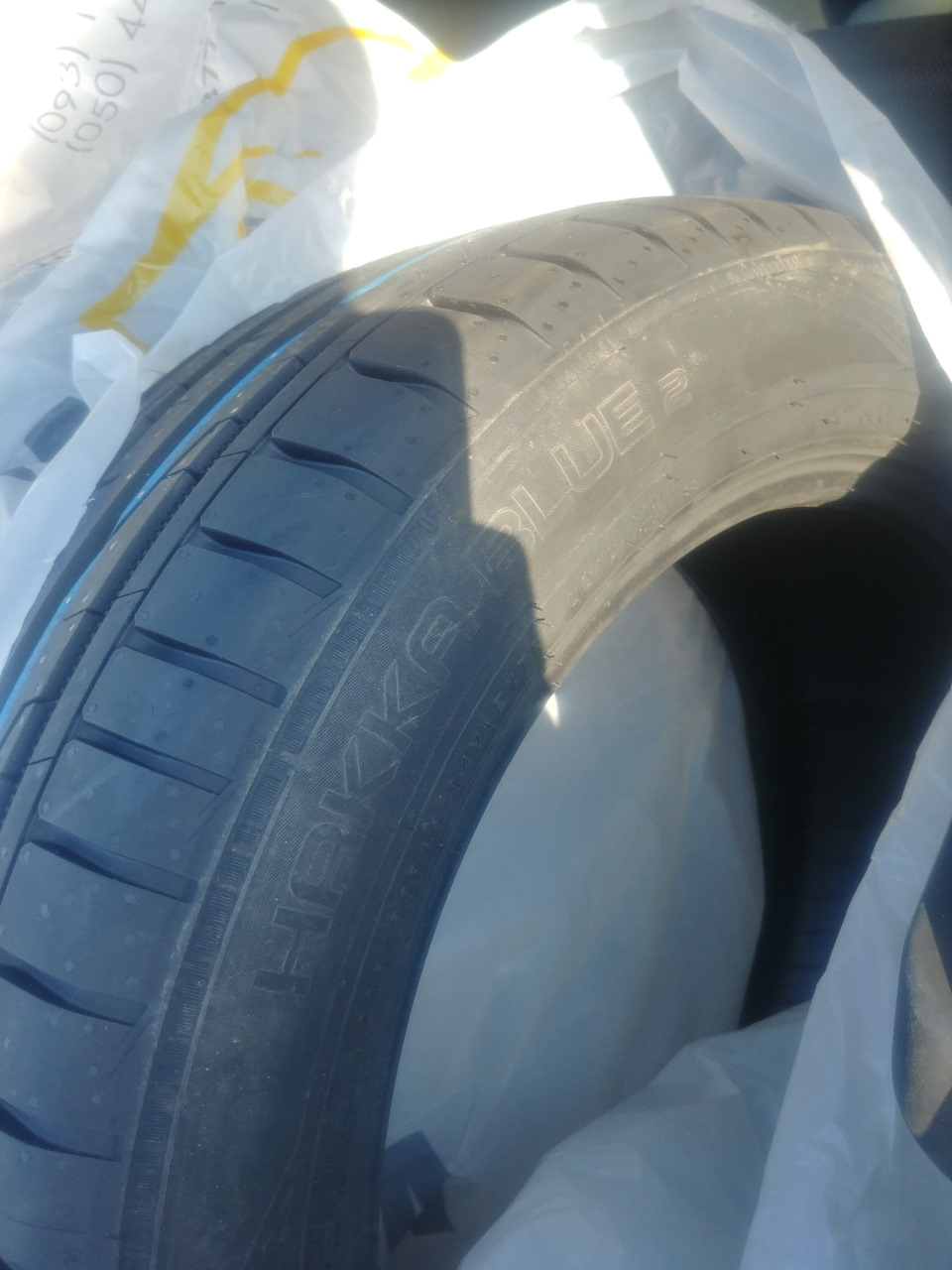 Нова гума Nokian HAKKA BLUE 2 205/55 R16 94V І борошна вибору)) 5