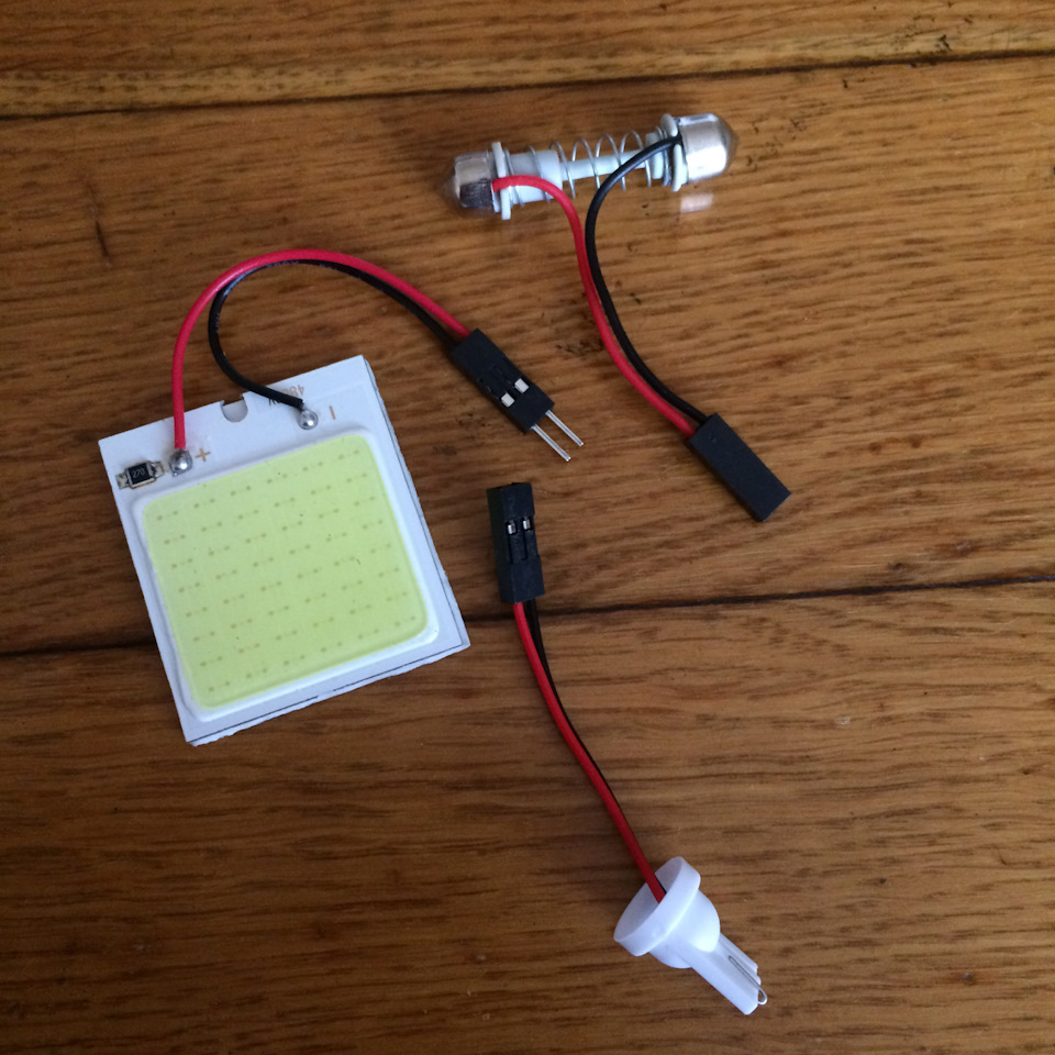 Поставив LED cob діоди в салон 1