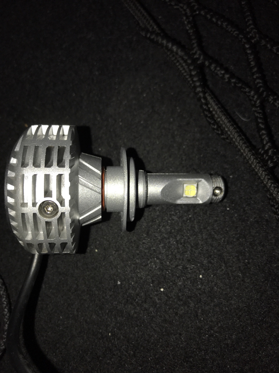 Повернувся на галогенкт з LED 2
