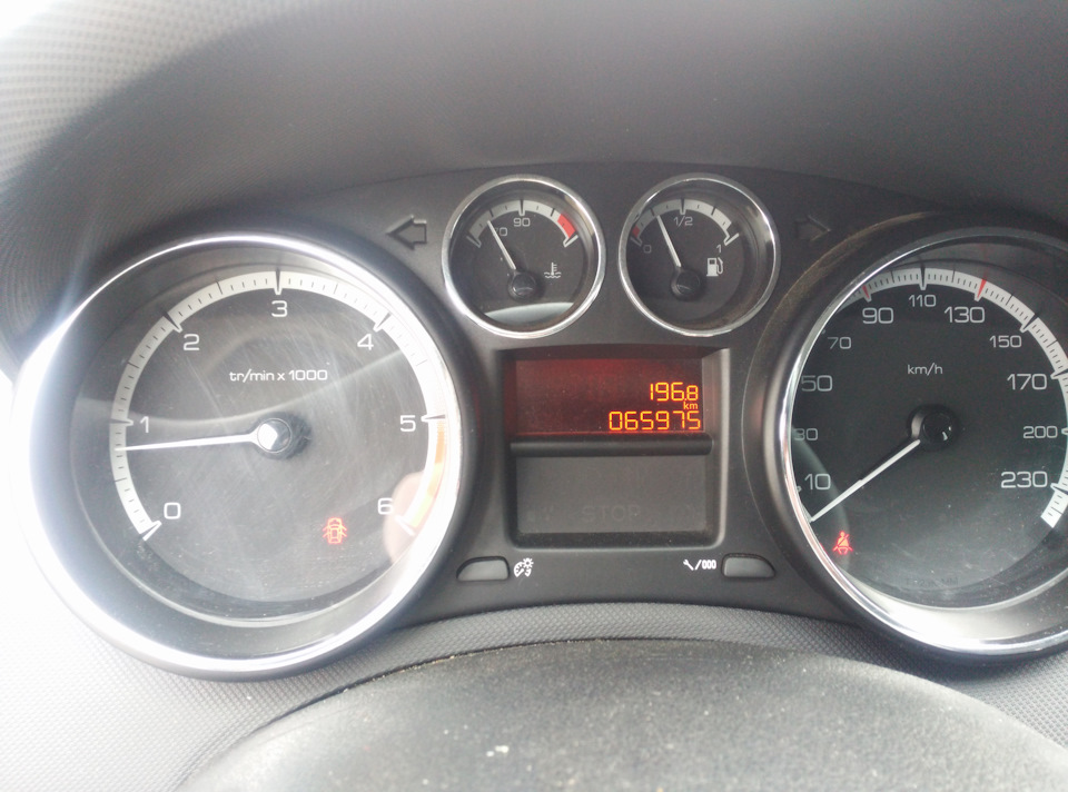 Заміна мастила total quartz 5w40 1