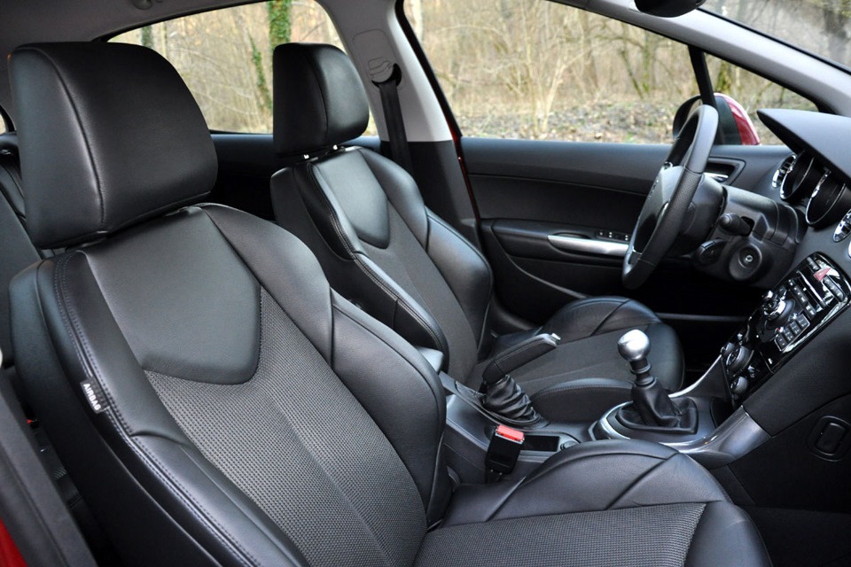 фото Peugeot 308 2