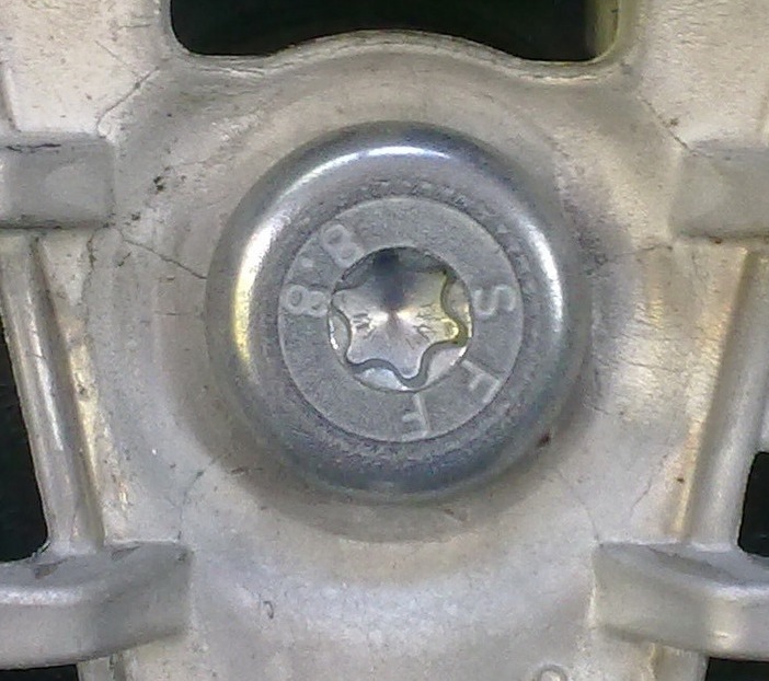руль RCZ — peugeot 308 — *9646J9* 2