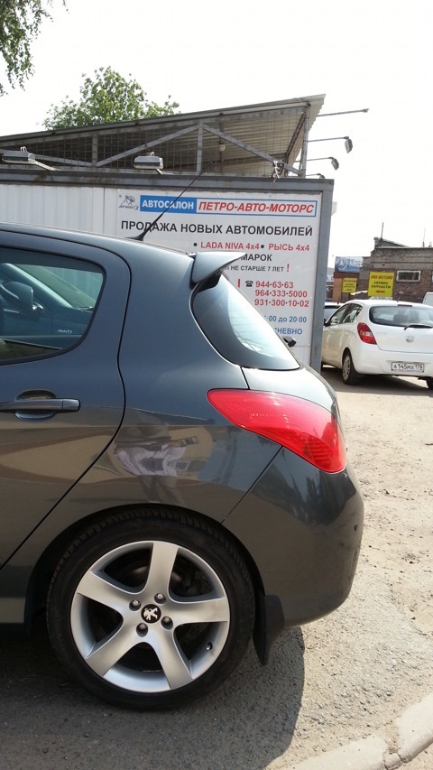 спойлер Peugeot 308 2