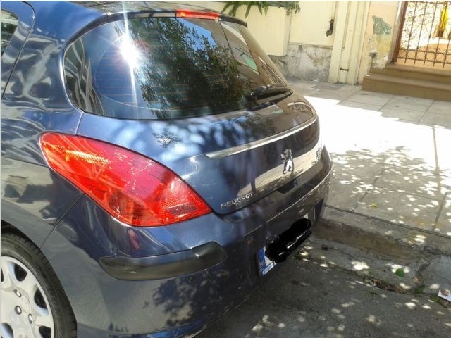 хром.накладка та спойлер Peugeot 308 2