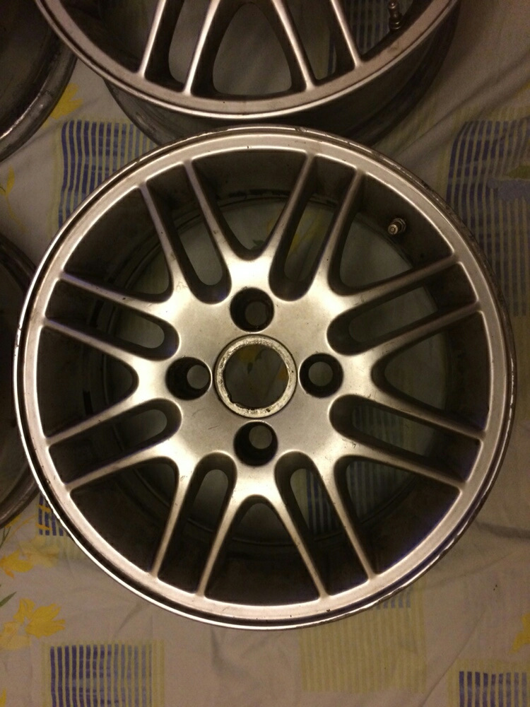 Продам або обміняю R15 4*108 та 52,5 4