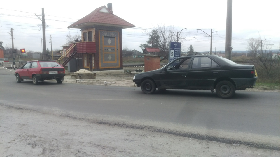 Справа рушили, відвіз до електрика. 3