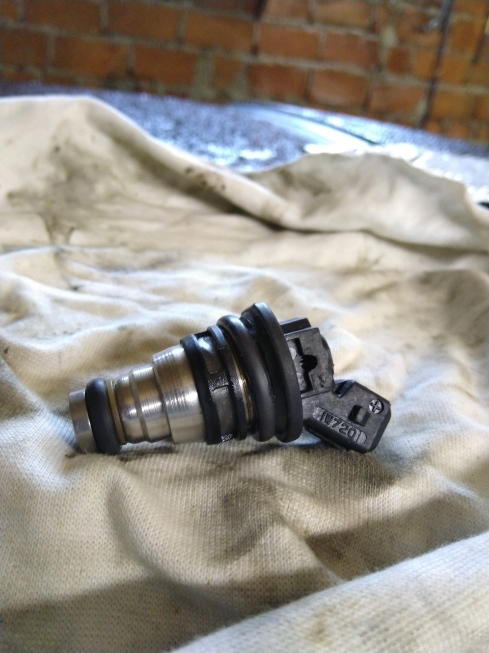 Як промити форсунки Magneti Marelli IW720? 1