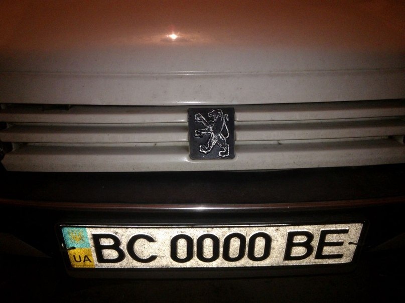 Емблема PEUGEOT 1