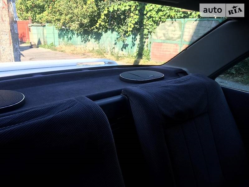 Вирішив продавати Peugeot 4