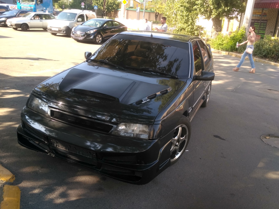 Продам Пежо 405 1