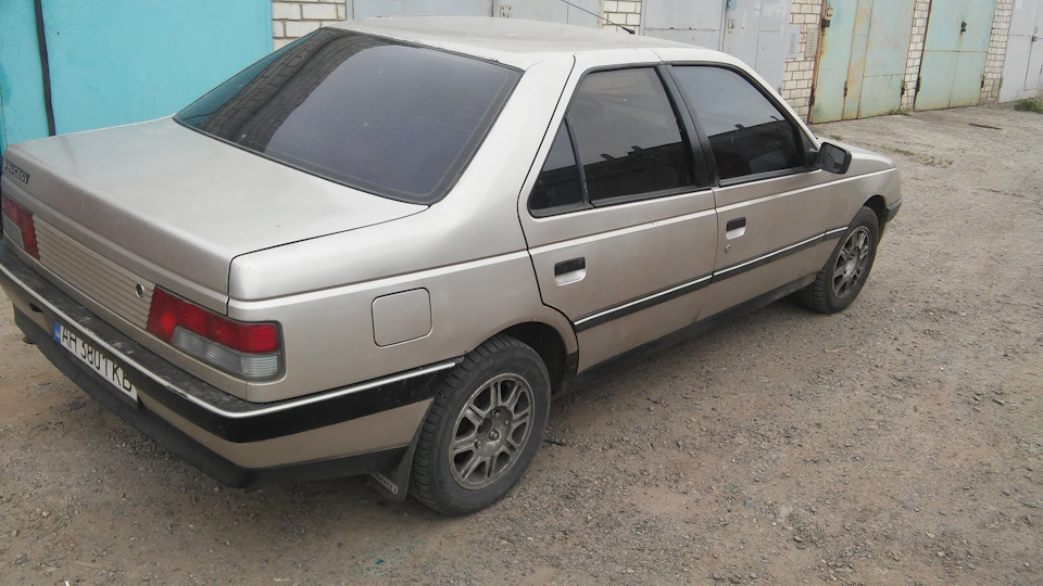 Диски виробництва Франції Peugeot 405 5