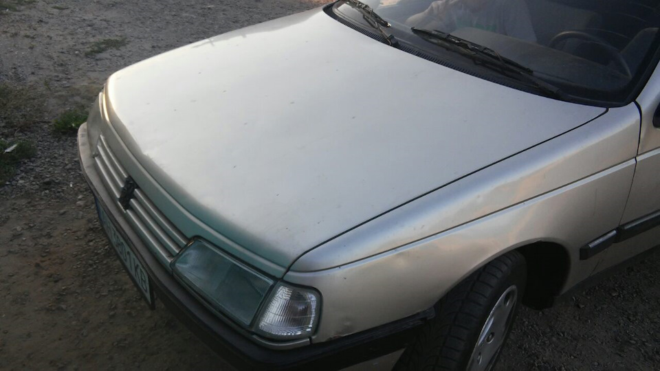 Капот Peugeot 405! 3