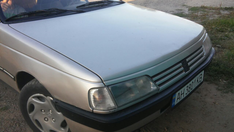 Капот Peugeot 405! 4