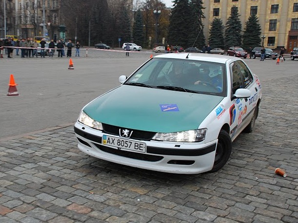 Фари та капот 1