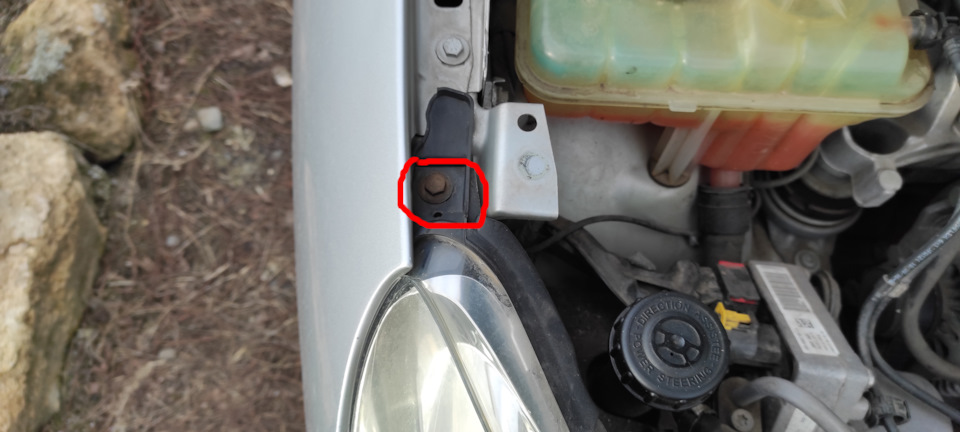 Поліровка фар Peugeot 407 SW 4