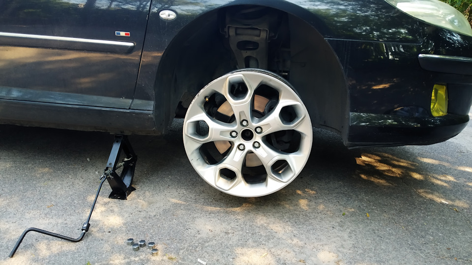 Диски Ford R19 x 8J 3