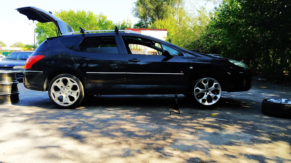 Диски Ford R19 x 8J 4