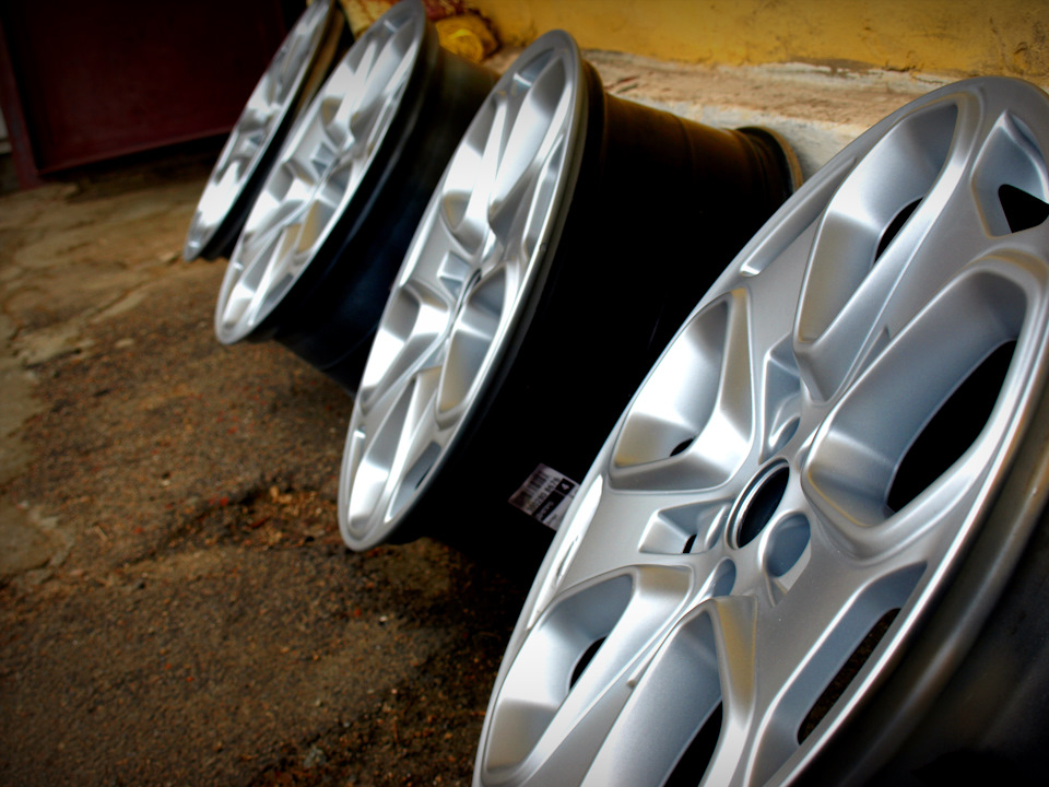 R20 Ford MS Design BORBET 4