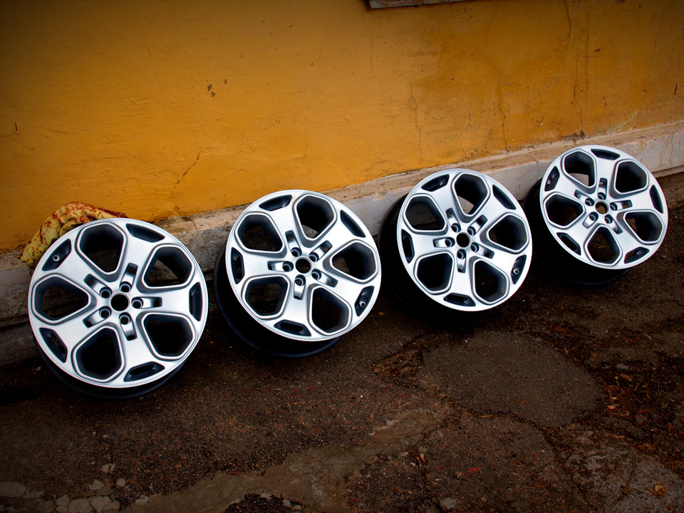 R20 Ford MS Design BORBET 2