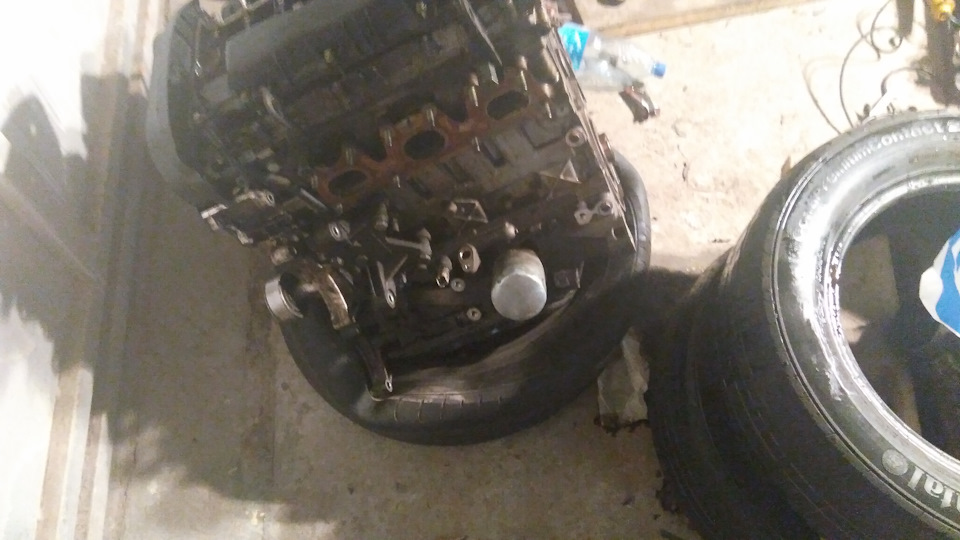 Продаю запчастини на двигун Peugeot 407, 607 Citroen C5 3.0 v6, ES9A XFV 3