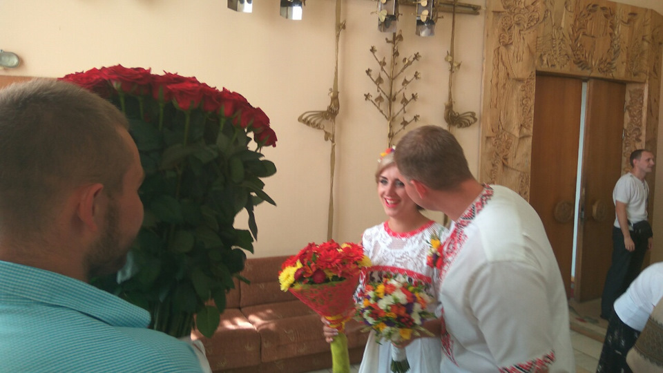 Привітали одноклубника з весіллям :) 4