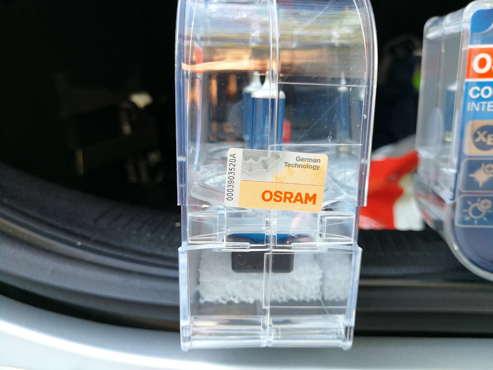 Лампочки в ПТФ Osram Cool Blue Intense H11 12V 55W 5