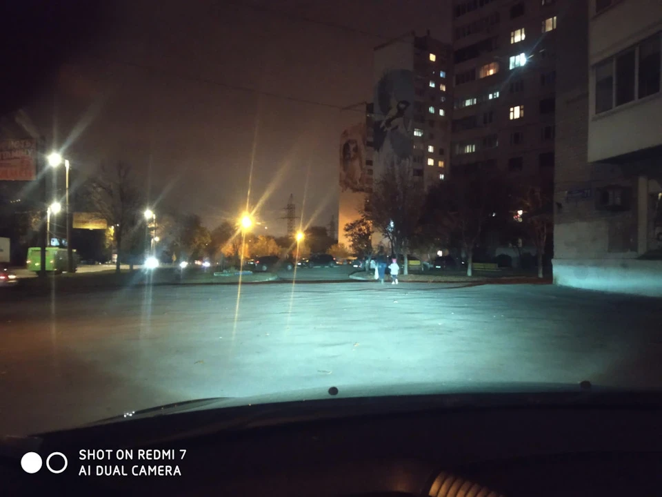 Міняв лампочки і потрапив на АКБ!)