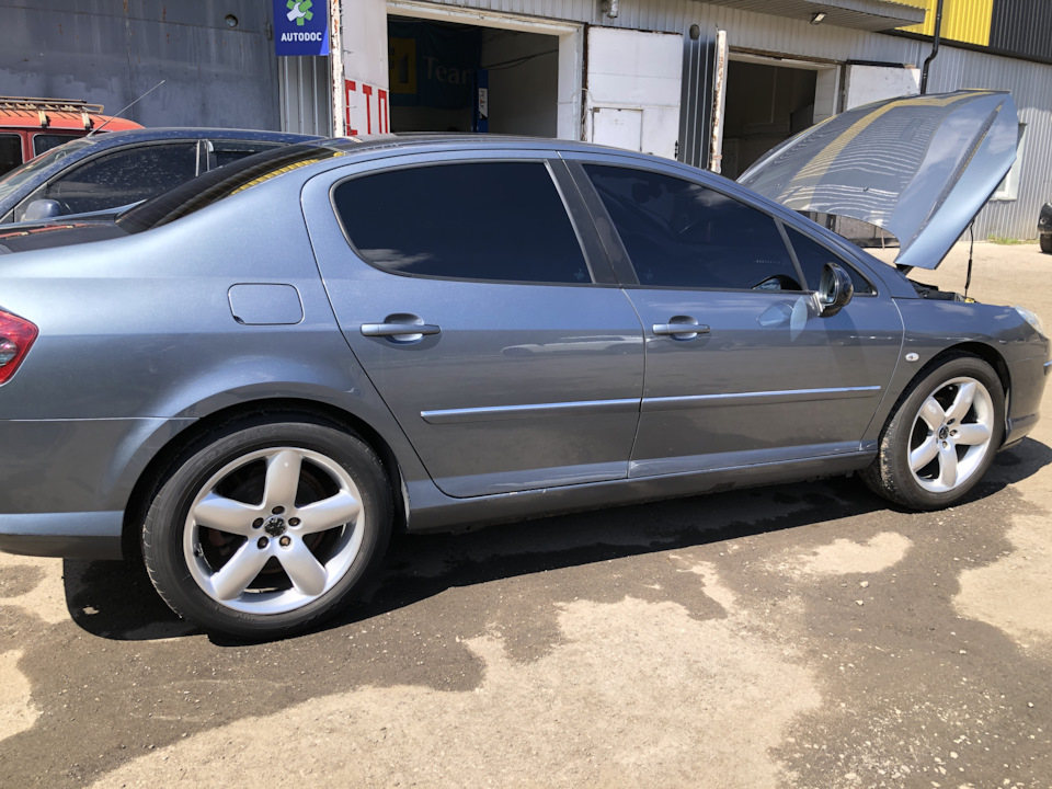 Galaxy Ronal R18 від Peugeot 407 coupe на седан 2