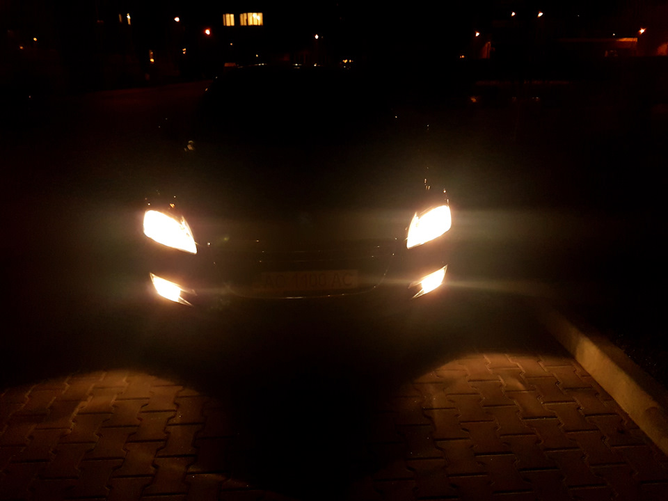 Парочка нічних фото Peugeot 508SW 2